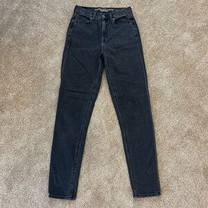 American Eagle Black Mom Jeans